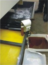 Скиммер  (он же маслоотделитель) для снятия масляной пленки с поверхности СОЖ. 